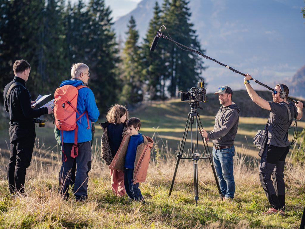 Equipe de tournage en extérieur